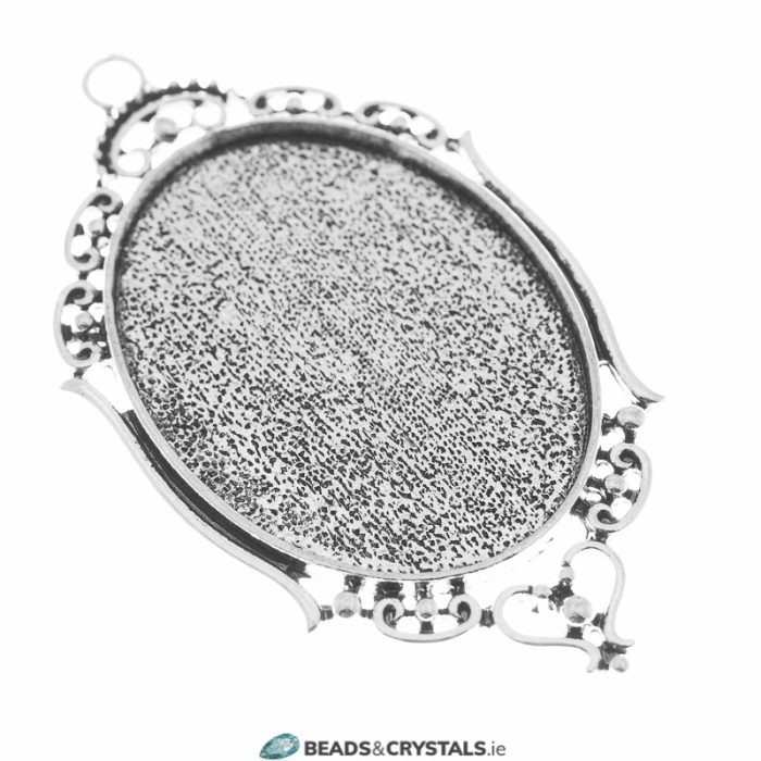Antique Silver Oval 30x40mm Ornate Pendant, 1 piece