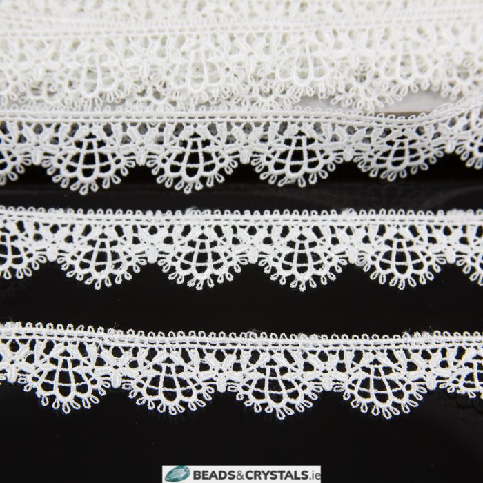 Lace, Vickie